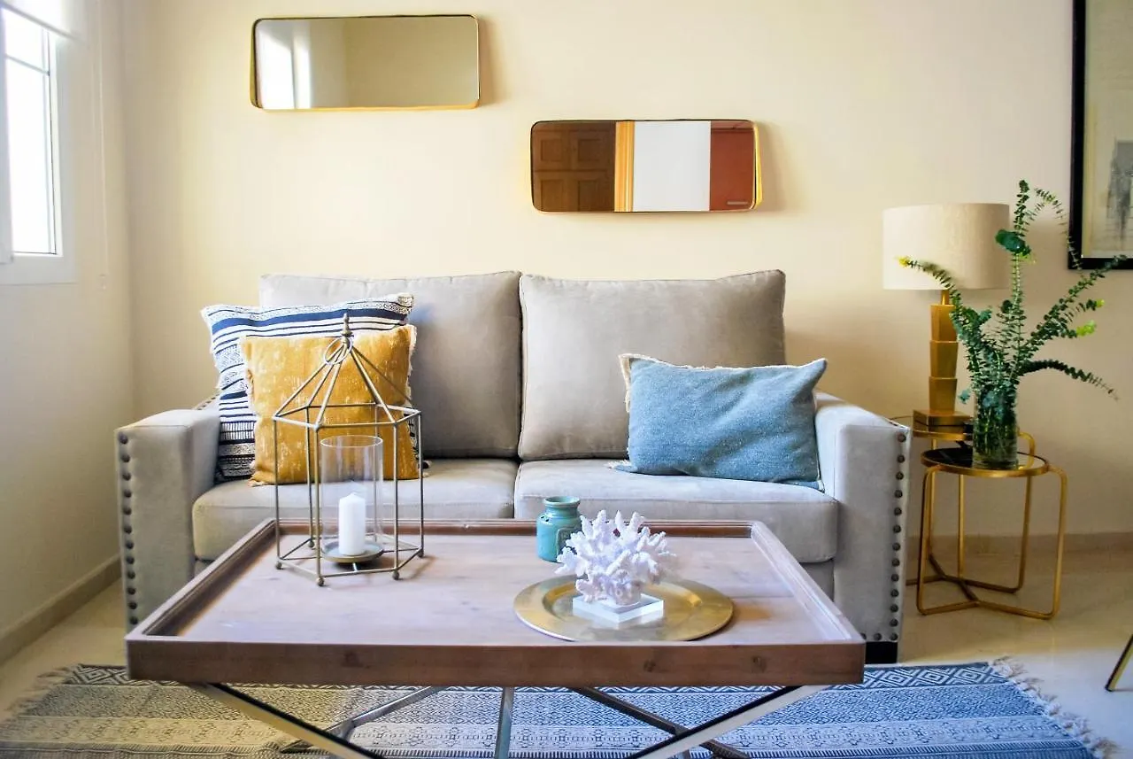 Homely Malaga Malagueta Junto Al Mar, Parking Privado Bajo Suplemento 0*,  Spain