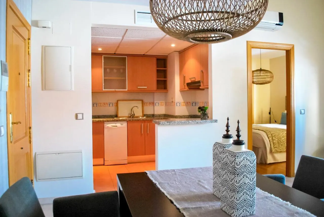 Homely Malaga Malagueta Junto Al Mar, Parking Privado Bajo Suplemento Spain